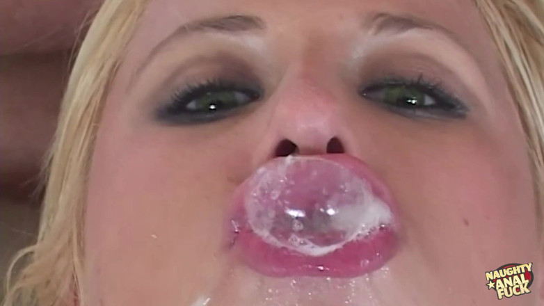 Naughty anal fuck: Mentre scopava il suo culo grosso e il suo buco...
