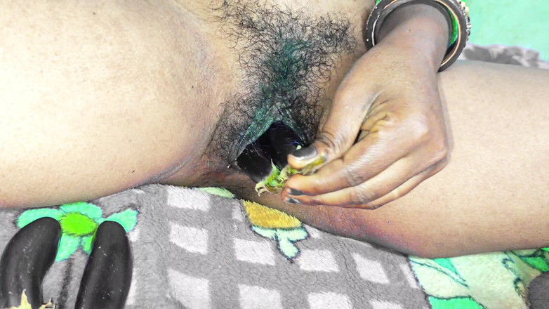 Bangala bhabhi: Brinjal Uvnitř kundičky Sex Desi Bhabhi Masti Time