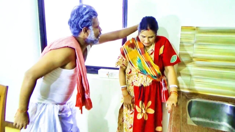 Anjalisingh_sexy: Un beau-père du vieux village baise sa belle-fille, vidéo incroyable