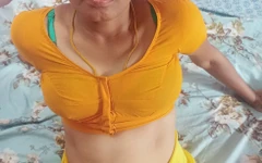 Tamil Wife Meera Wet Pussy