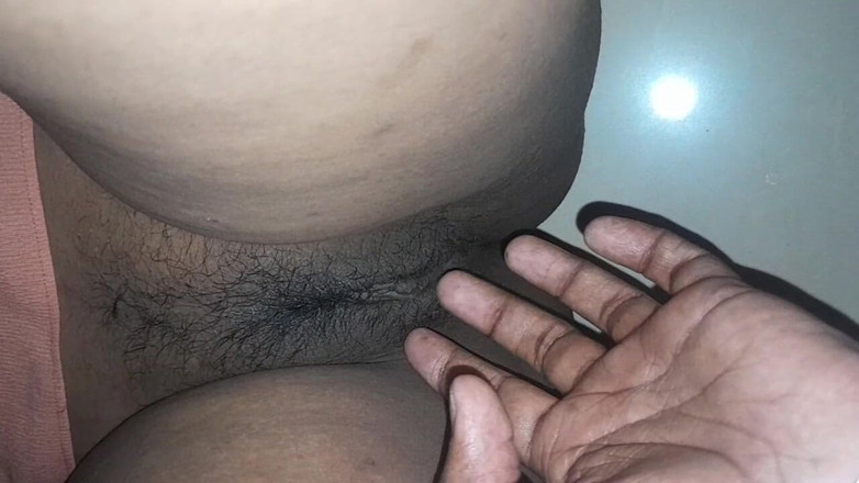nagmanaeem: Zum ersten mal sex, enge muschi ficken