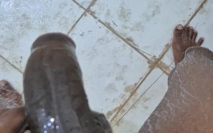 Raj vs 24: Koupání s mojí 7 palců velké velikosti