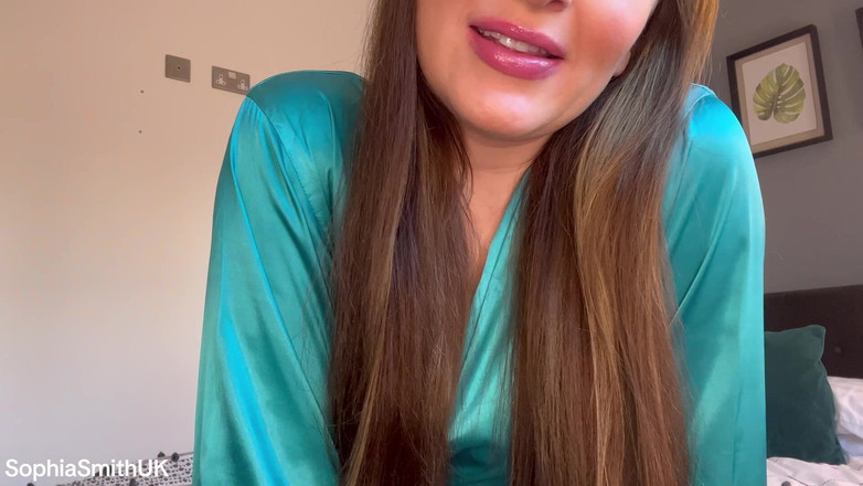 SophiaSmithUK: サテンの秘密:義理の弟のいたずらなからかい