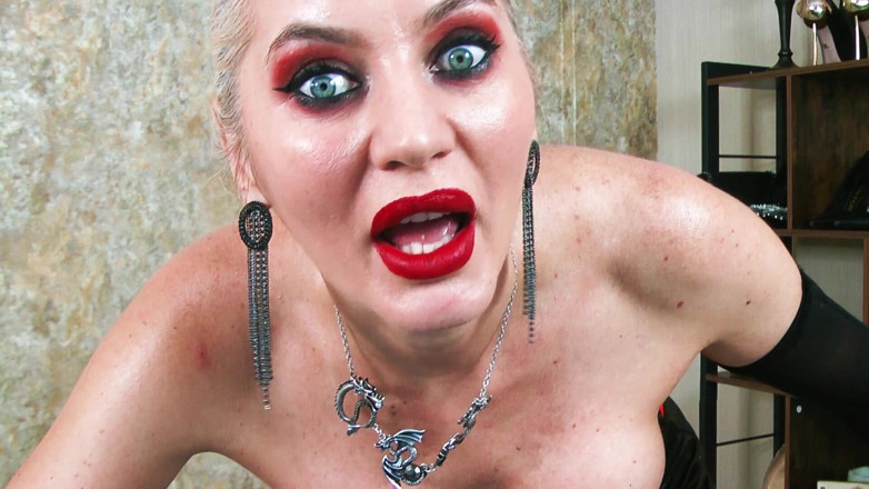 Goddess Celine: Reducido a nada