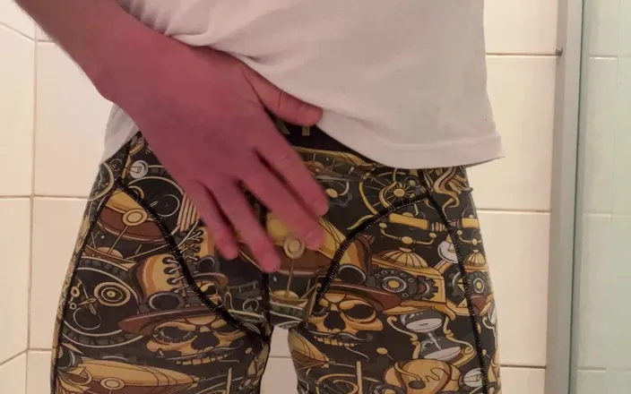 Rica Rezz: Skinny Boy with Big Cook Piss and Jerks off Until...