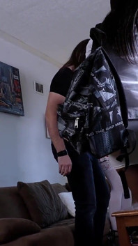 Lezione interrazziale spagnola sporca e sexy con lety Howl e Paris Solo gli studenti cattivi potranno scopare