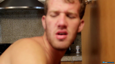 Undie twinks: Jake & Dustin Flip Flop Undie Berkongkek!