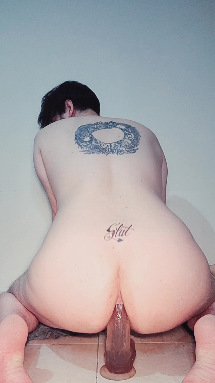 SlutClosetedfag: Dildo sürtük azgın