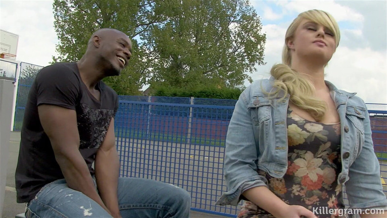 Killergram: Blonde PAWG MILF Wife Bonnie Rose in Hot BBC Interracial...