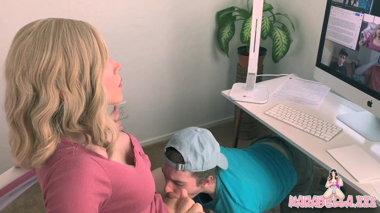 Karabella: Blowjob im virtuellen klassenzimmer