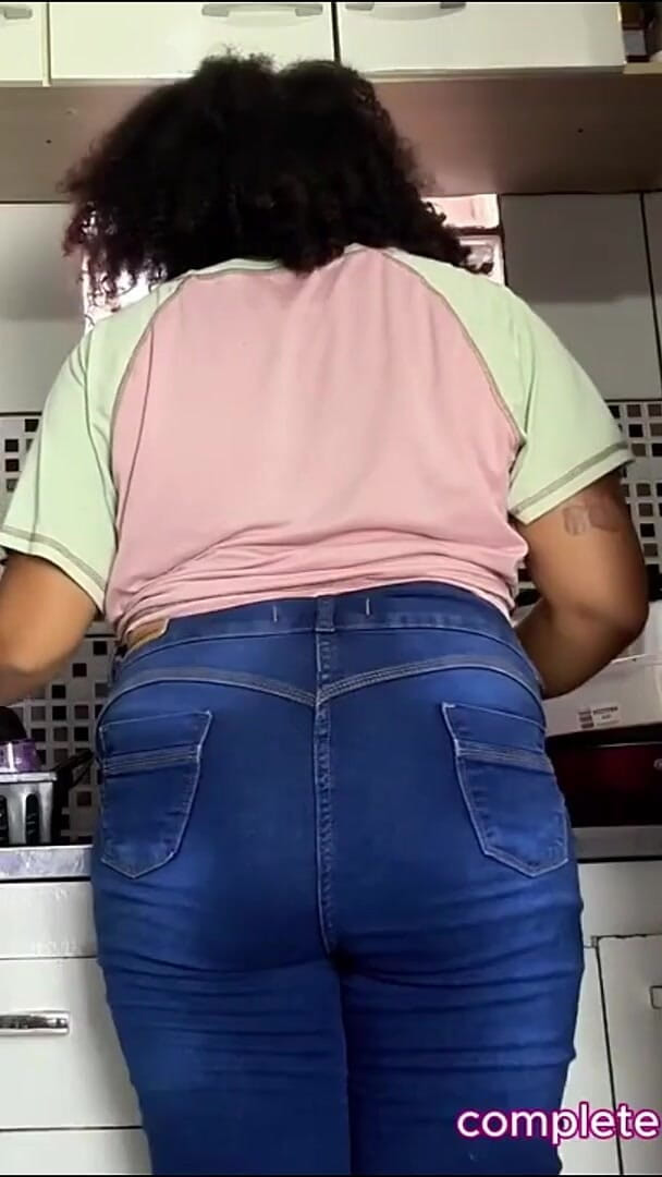 Cutiepiie Chubby: Latina rabuda gordinha Eans Farts compilação