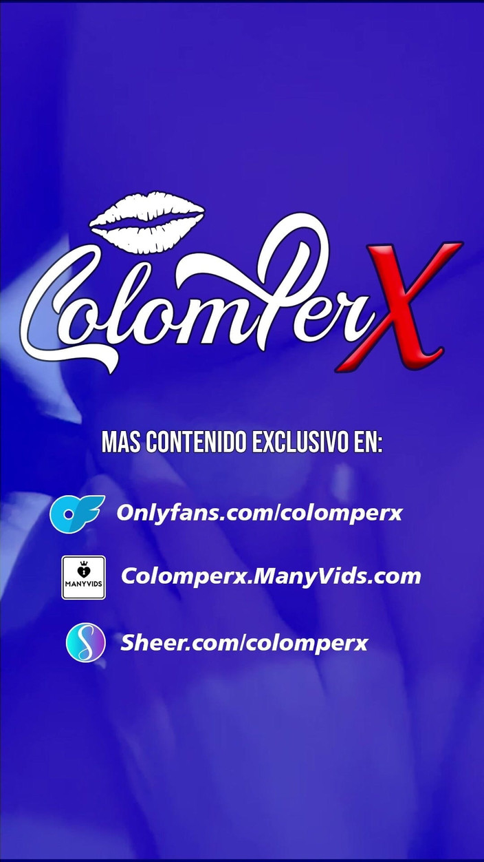 ColomPerx: देखने का बिंदु - बिस्तर से सिर लटकाना जबकि वह मेरे लंड पर गला घोंटती है