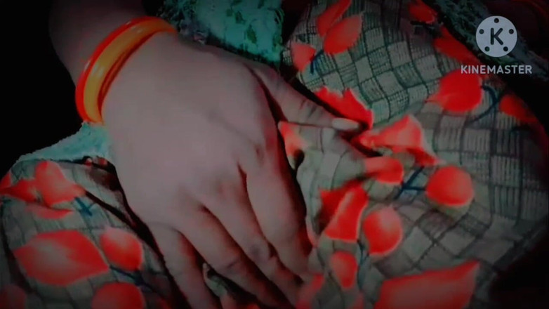 TricolorMusic3: Mi mejor amiga me envió un video de la masturbación...