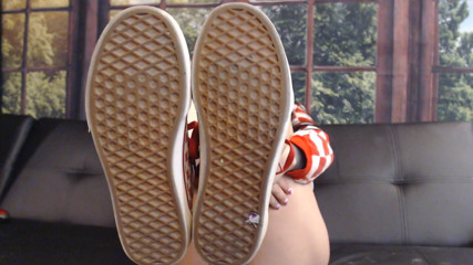 Abby Anna: Dirty red vans sneaker tease
