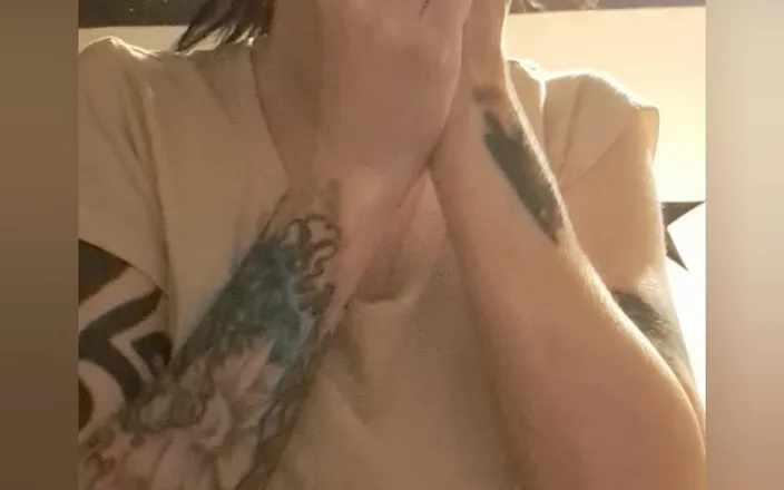 PandoraSG: 15 Sneezes! Petite Pierced Goth Achoo