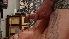 Zona901: मैं अपने पड़ोसी को वीर्य खिलाने के लिए अपने लंड को मरोड़ रहा हूं