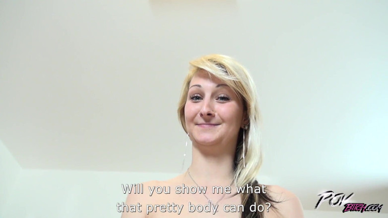 POV Bitch: Fajne obciąganie i surowe ruchanie z nieśmiałą blondynką