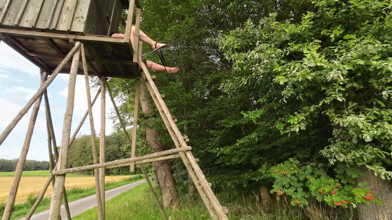 LadyLenaXXX: Xxl Pissing From Above in the Forest
