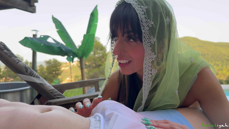 Aaliyah Yasin: Пакистанська домогосподарка Алія Ясін зраджує своєму чоловікові