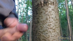 Amreis: Kurva, nemohla jsem se vydržet a udělala se do lesa...