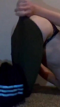 Praising My Bootycheeks in Track Pants