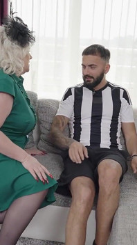 Curvy German Cougar Pure Vicky Picks up a Younger Man in the Park to Fuck at Home