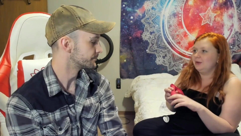 Sin Spice by Sophia Sinclair and Jasper Spice: Animour - dezbrăcare cu vibrator și masturbare