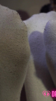 Pies sudorosos de Mikaila y Nina - (dreamgirls en calcetines)