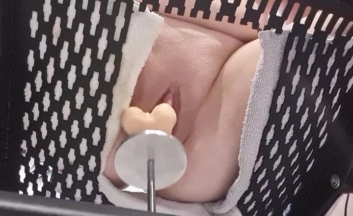 KittieNoOne: Close up of My Pussy Getting Stuffed and Fucked with...