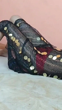 Làng Ấn Độ Devar Bhabhi Priya làm tình mạnh bạo và lần đầu tiên làm tình với trai Ấn