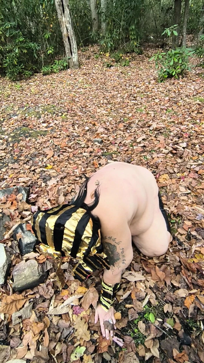 Whats This Whore Doing in Those Leaves? on Her Knees? ft. HerculesnVENUS  by Davis Desires: SSBBW, Outdoor, Female Masturbation, Dildo, American Porn  | Faphouse