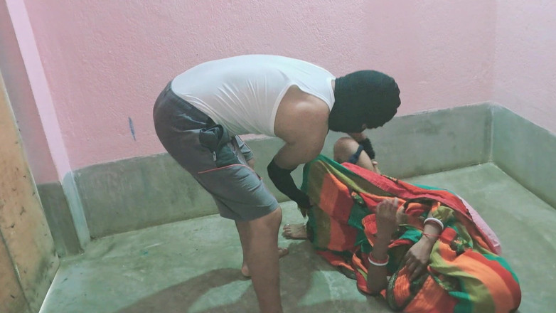 Trilokinath: Réel, un demi-frère baise avec une vidéo virale pakistanaise