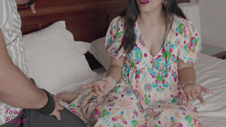 Your Priya: Üvey erkek kardeş Priya'nın arkadaşıyla seks yaptığını izledi ve azdı
