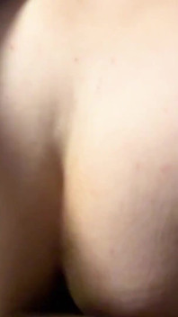 ซาวันน่าเย็ดในโรงแรม POV: เย็ดกับแฟนคลับและแตกใส่ก้นฉ่ำๆ