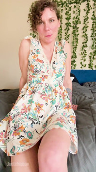 Lascia un se si desidera io aprire le mie gambe un po' più