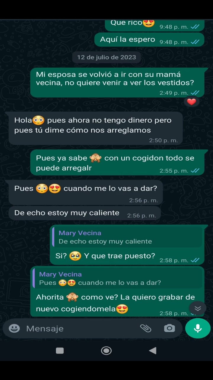 Mexicasero: Chat de Whatsapp con mi vecina infiel vendida por ropa