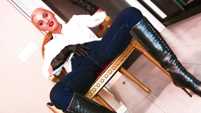 Goddess Celine: 펨돔 게임