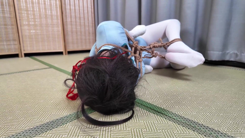 Aisan girl bondage: Xr25-twist e Bondage