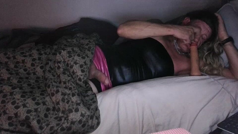 Queen Chalene: Wach auf aus einem sexy traum
