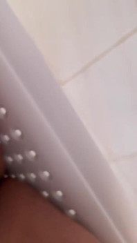 WildEnglishBBW esfregando buceta gorda na minha varanda