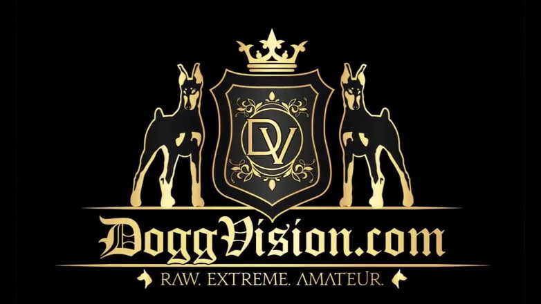DoggVision: Convulsions corporelles après une grosse bite noire, avalage de sperme
