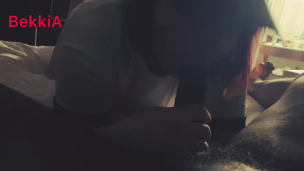 Bekki A: Polykání celé nálože Nepřestala kouřit