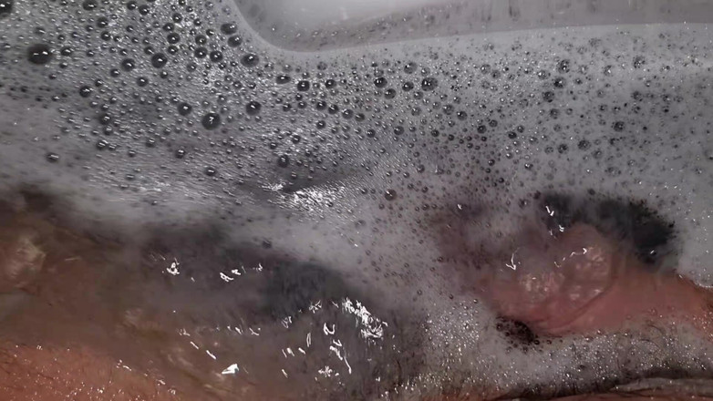 Alexander Audran: Who Would Like to Keep Me Company? I Hot Tub...