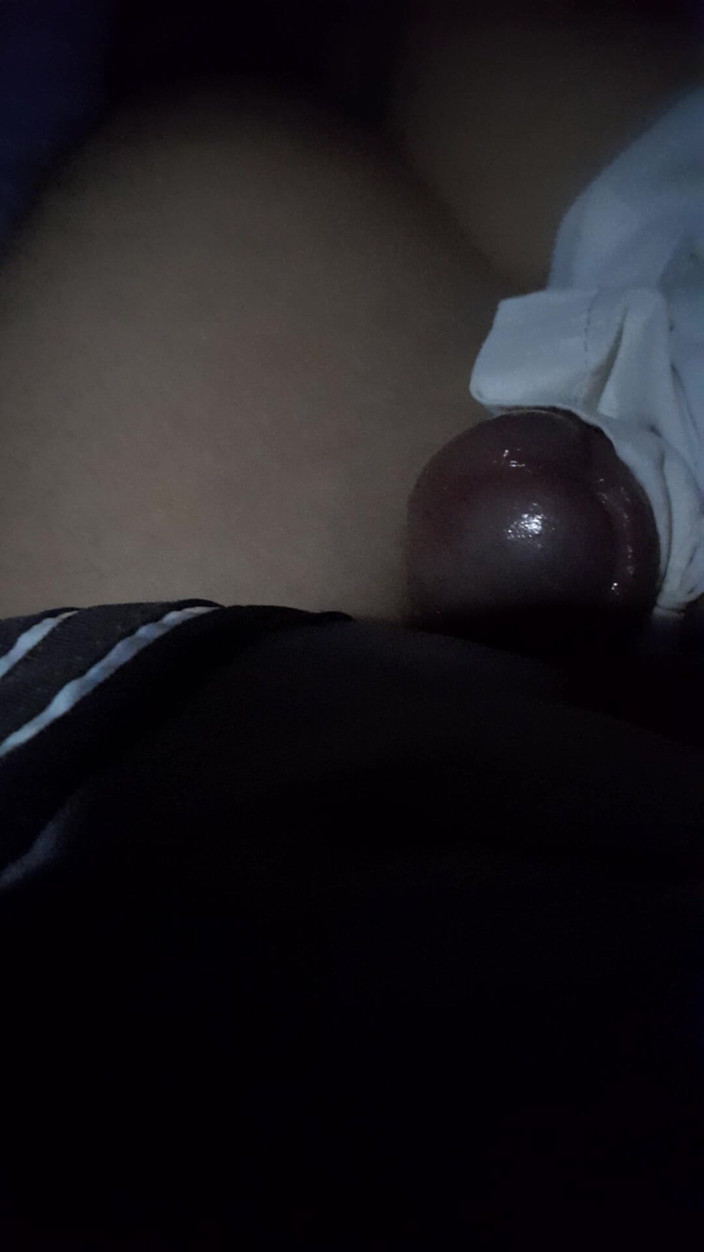 Carass: Nogi w nocy