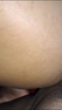 Ze koppelde haar kontplug los en verving hem door mijn lul