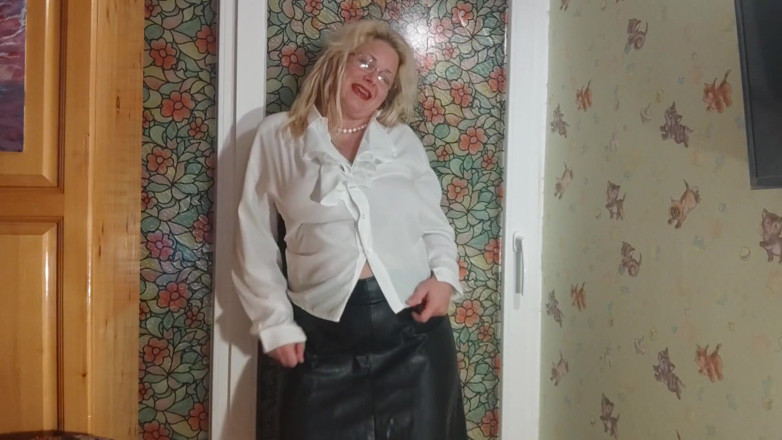 Putarankahotmilf: Sexy lehrerin WICHsanleitung und sperma-coundtown