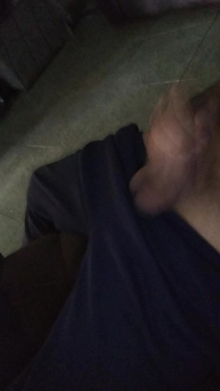 AlexAlejandro13: Наслаждение на диване