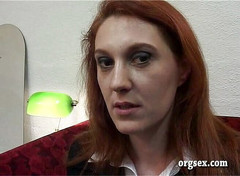 Orgsex: Carina第一次和另一个男人在一起