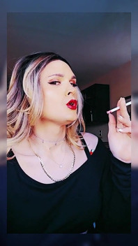 SLUT SMOKING - Made with Clipchamp.mp4