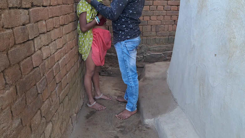 Trilokinath: Desi sexy přítelkyně